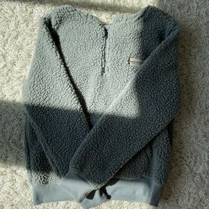 simply southern fur jacket. zip up (halfway)